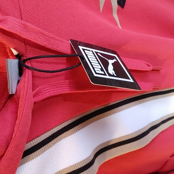 🌻NWT WOMEN'S HOPE HOODIE URBAN RED SIZE SMALL - Picture 8 of 16